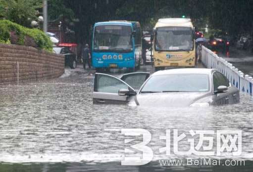 雨天怎样安全开车